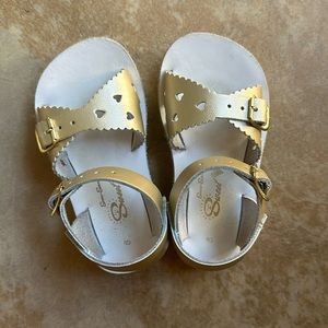 Salt Water Sun-San Sweetheart gold leather sandals